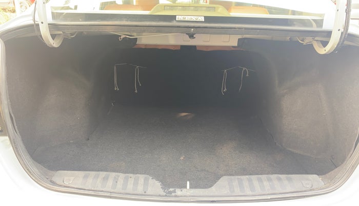 2018 Maruti Ciaz DELTA 1.4 MT PETROL, Petrol, Manual, 1,04,006 km, Boot Inside