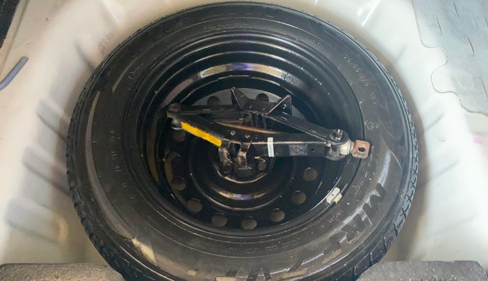 2018 Maruti Ciaz DELTA 1.4 MT PETROL, Petrol, Manual, 1,04,006 km, Spare Tyre