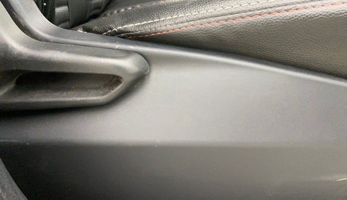 2023 Tata Tiago XT (O) PETROL, CNG, Manual, 44,923 km, Driver Side Adjustment Panel