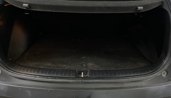 2022 KIA SELTOS HTK 1.5 PETROL, Petrol, Manual, 80,041 km, Boot Inside