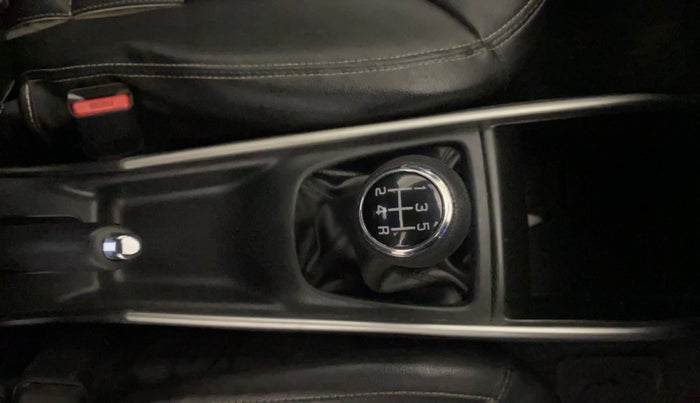 2017 Maruti Baleno DELTA PETROL 1.2, Petrol, Manual, 87,161 km, Gear Lever