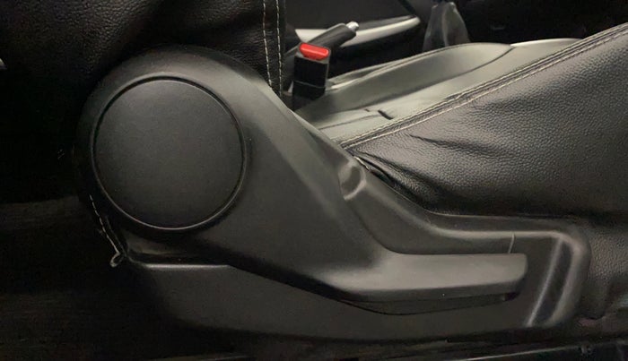 2017 Maruti Baleno DELTA PETROL 1.2, Petrol, Manual, 87,161 km, Driver Side Adjustment Panel