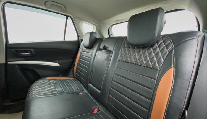 2017 Maruti S Cross ZETA 1.3, Diesel, Manual, 70,149 km, Right Side Rear Door Cabin