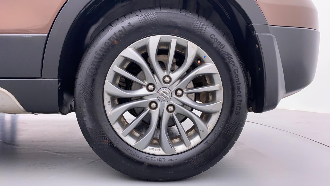 2017 Maruti S Cross ZETA 1.3, Diesel, Manual, 70,149 km, Left Rear Wheel