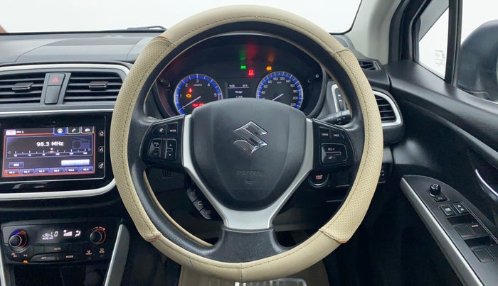 2017 Maruti S Cross ZETA 1.3, Diesel, Manual, 70,149 km, Steering Wheel Close Up