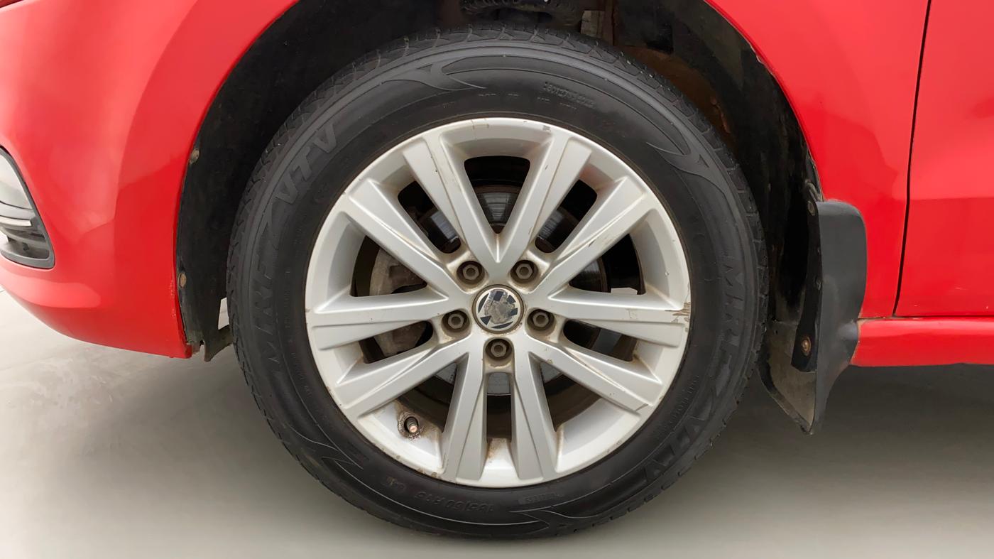 2016 Volkswagen Polo GT TSI AT, Petrol, Automatic, 45,313 km, Left Front Wheel