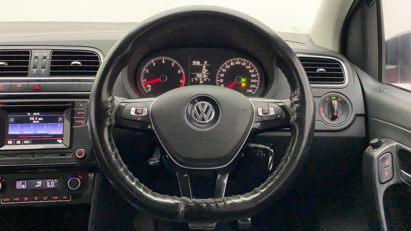 2016 Volkswagen Polo GT TSI AT, Petrol, Automatic, 45,313 km, Steering Wheel Close Up