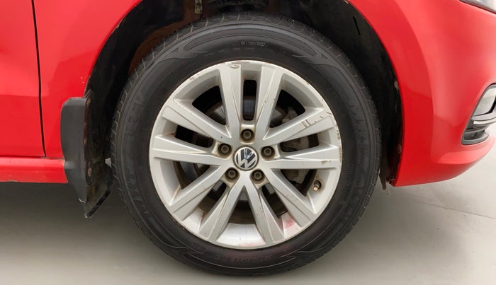 2016 Volkswagen Polo GT TSI AT, Petrol, Automatic, 45,313 km, Right Front Wheel