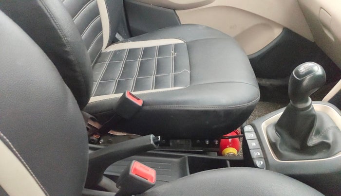 2019 Hyundai NEW SANTRO SPORTZ CNG, CNG, Manual, 65,041 km, Gear Lever