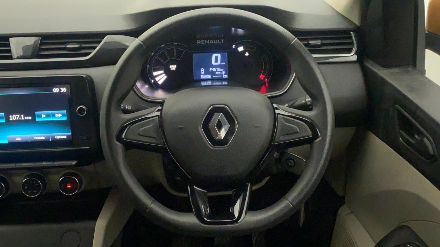 2021 Renault TRIBER RXT, Petrol, Manual, 24,621 km, Steering Wheel Close Up