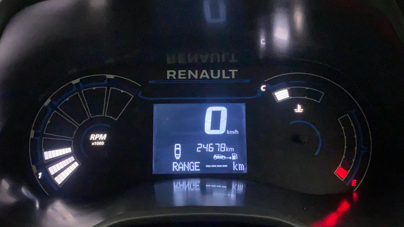 2021 Renault TRIBER RXT, Petrol, Manual, 24,621 km, Odometer Image