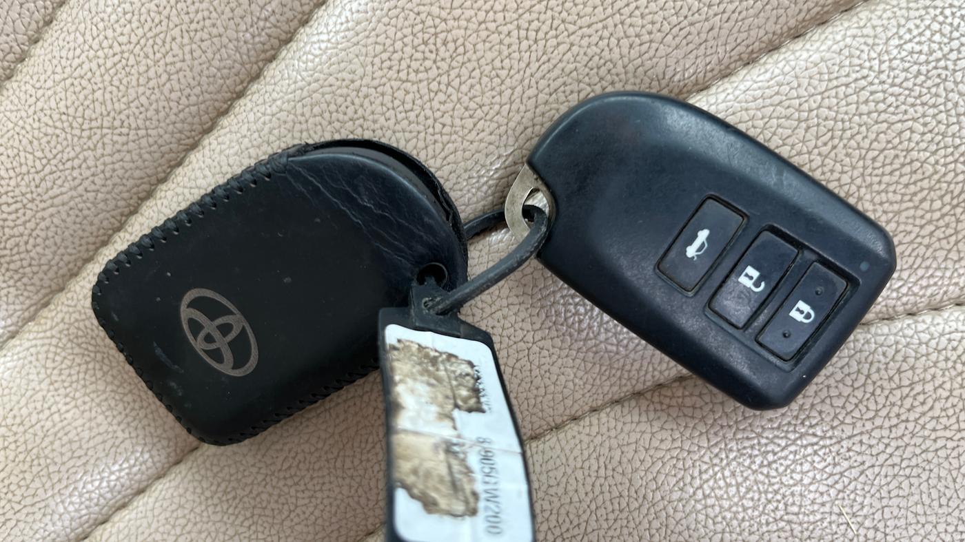 2018 Toyota YARIS G MT, Petrol, Manual, 47,414 km, Key Close Up