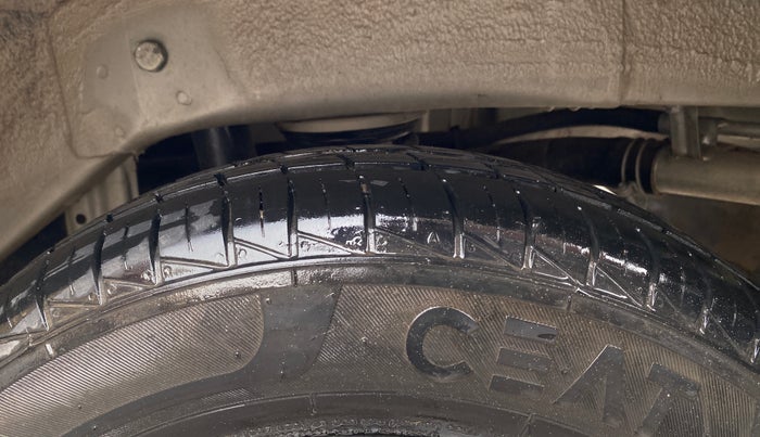 2021 Maruti Alto VXI, Petrol, Manual, 2,993 km, Left Rear Tyre Tread