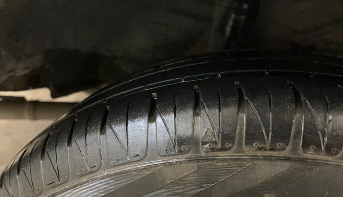 2019 Honda Amaze 1.2L I-VTEC VX, Petrol, Manual, 87,979 km, Right Rear Tyre Tread