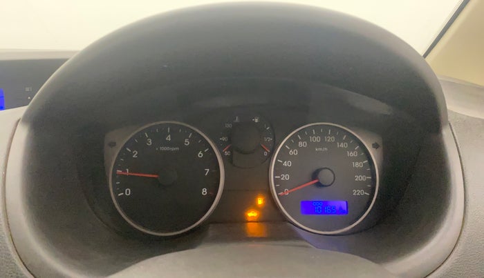 2013 Hyundai i20 MAGNA (O) 1.2, Petrol, Manual, 1,01,648 km, Odometer Image