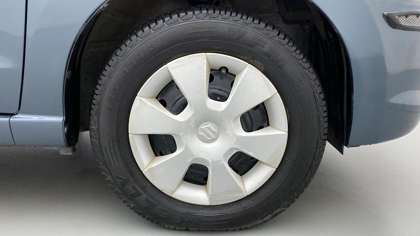 2010 Maruti A Star VXI, Petrol, Manual, 21,746 km, Right Front Wheel