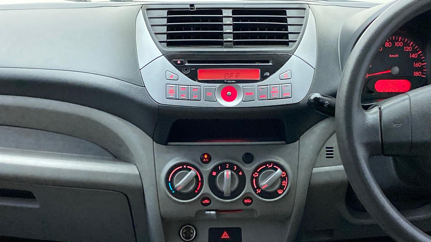 2010 Maruti A Star VXI, Petrol, Manual, 21,746 km, Air Conditioner