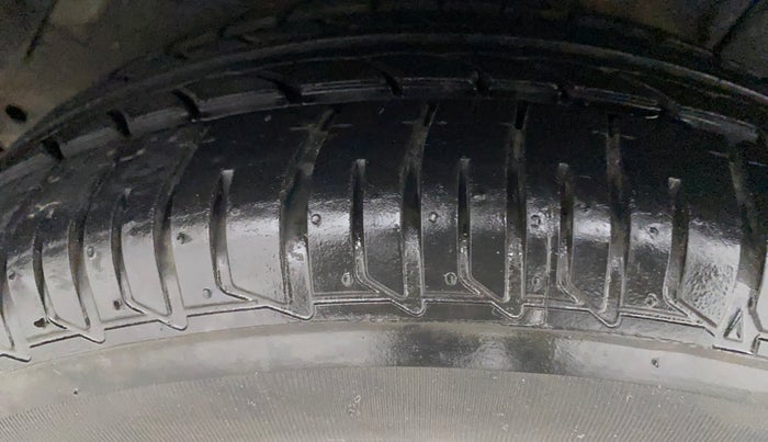 2013 Hyundai i20 SPORTZ 1.4 CRDI, Diesel, Manual, 88,211 km, Right Rear Tyre Tread