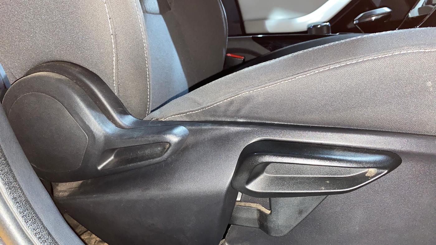 2023 Tata NEXON CREATIVE PLUS S 1.2 REVOTRON 7 DCA, Petrol, Automatic, 19,428 km, Driver Side Adjustment Panel