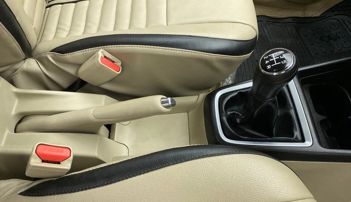 2020 Maruti Dzire VXI, Petrol, Manual, 32,789 km, Gear Lever