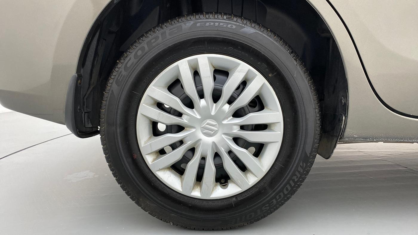 2020 Maruti Dzire VXI, Petrol, Manual, 32,789 km, Right Rear Wheel