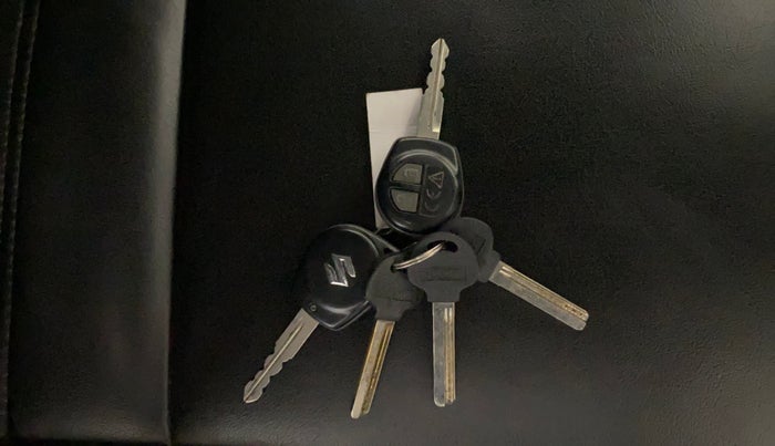 2020 Maruti Baleno DELTA PETROL 1.2, Petrol, Manual, 37,755 km, Key Close Up