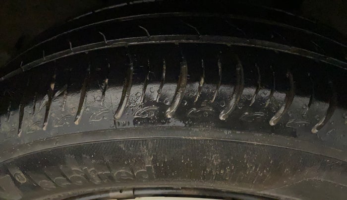 2020 Maruti Baleno DELTA PETROL 1.2, Petrol, Manual, 37,755 km, Left Rear Tyre Tread