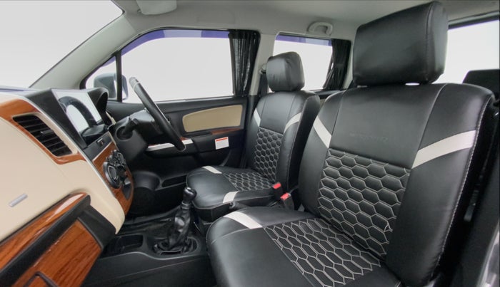 2018 Maruti Wagon R 1.0 LXI CNG, CNG, Manual, 51,162 km, Right Side Front Door Cabin