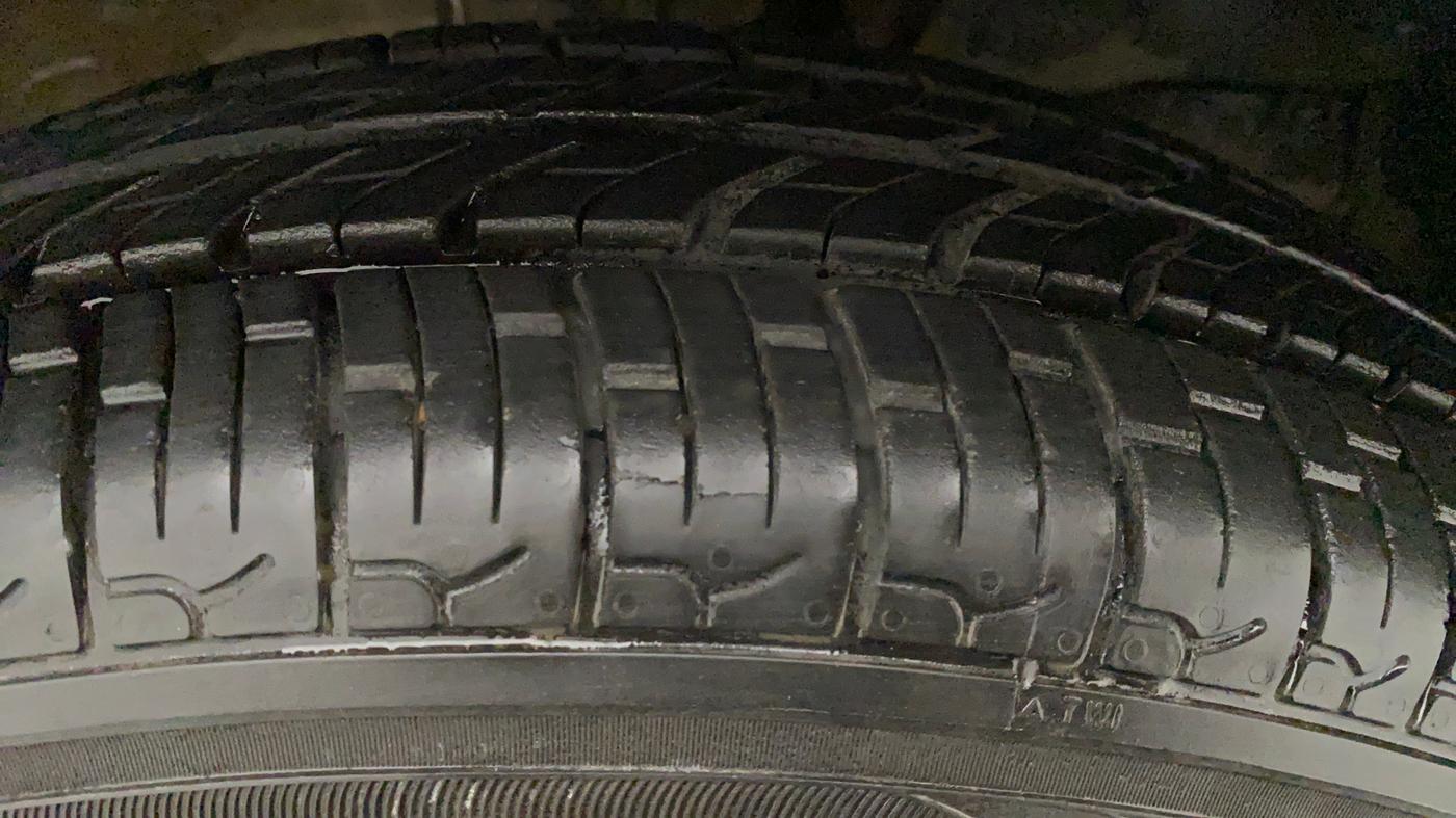 2020 Maruti New Wagon-R LXI CNG 1.0, CNG, Manual, 54,275 km, Left Rear Tyre Tread