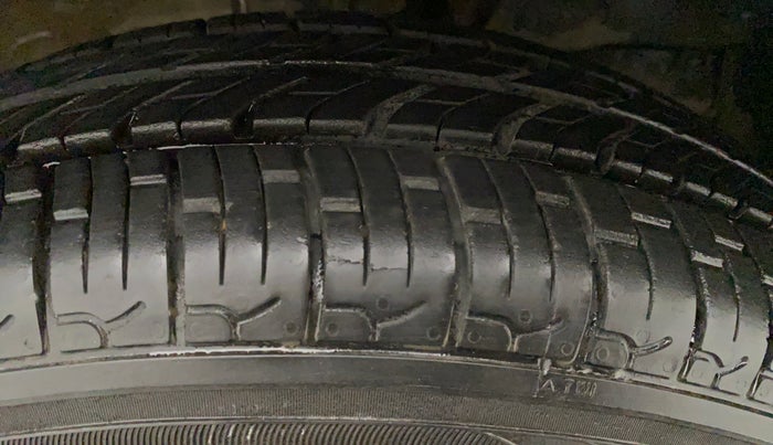 2020 Maruti New Wagon-R LXI CNG 1.0, CNG, Manual, 54,275 km, Left Rear Tyre Tread
