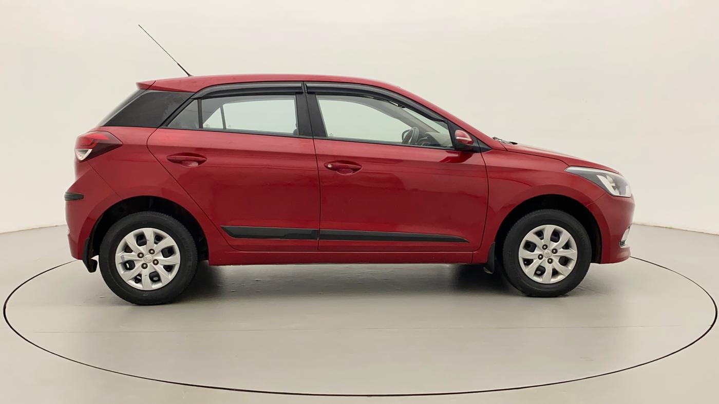 2016 Hyundai Elite i20 SPORTZ 1.2, Petrol, Manual, 27,166 km, Right Side View