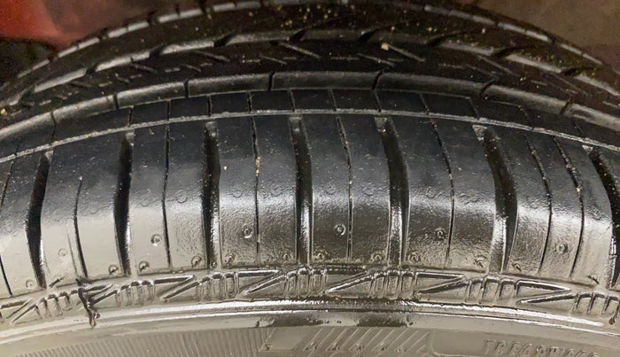 2021 Maruti S PRESSO VXI+, Petrol, Manual, 32,907 km, Left Front Tyre Tread