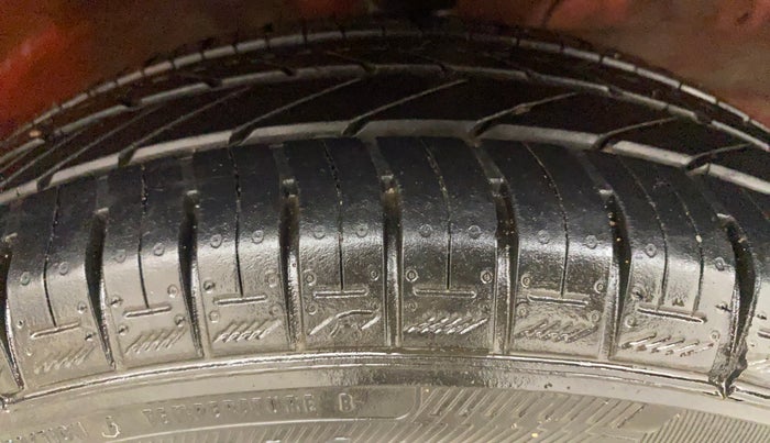 2021 Maruti S PRESSO VXI+, Petrol, Manual, 32,907 km, Right Front Tyre Tread