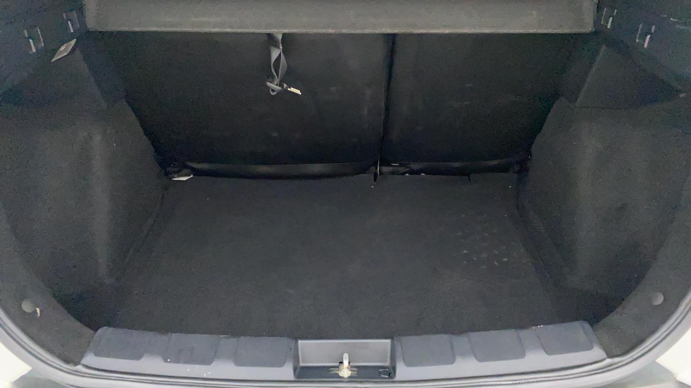 2020 Tata NEXON XZA+ SUNROOF 1.5 RTQ, Diesel, Automatic, 64,461 km, Boot Inside