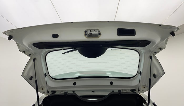 2020 Tata NEXON XZA+ SUNROOF 1.5 RTQ, Diesel, Automatic, 64,461 km, Boot Door Open