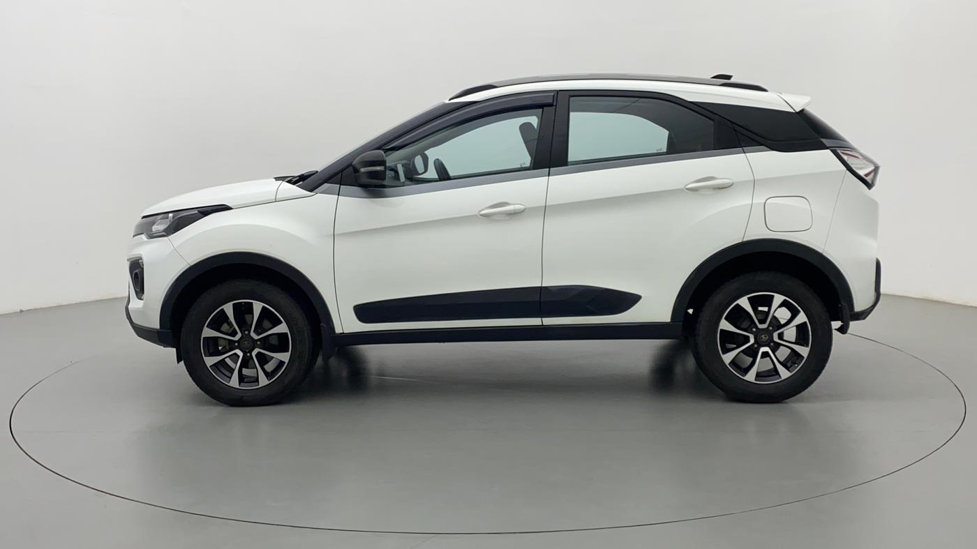 2020 Tata NEXON XZA+ SUNROOF 1.5 RTQ, Diesel, Automatic, 64,461 km, Left Side