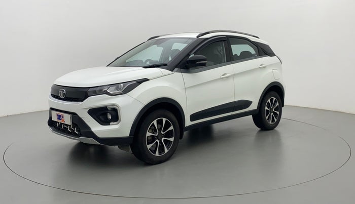 2020 Tata NEXON XZA+ SUNROOF 1.5 RTQ, Diesel, Automatic, 64,461 km, Left Front Diagonal