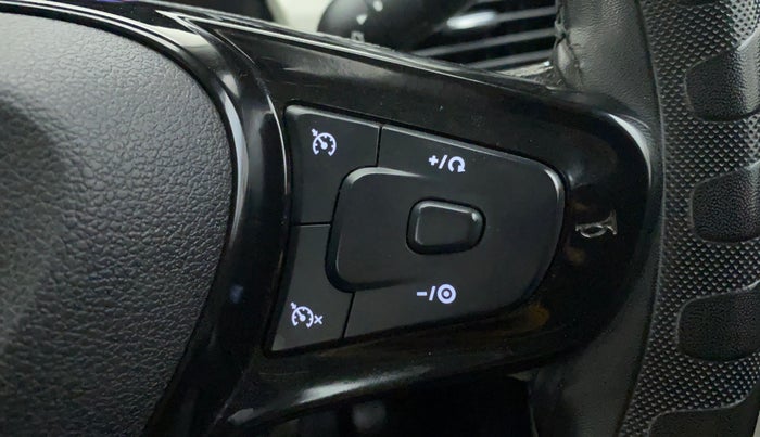 2020 Tata NEXON XZA+ SUNROOF 1.5 RTQ, Diesel, Automatic, 64,461 km, Adaptive Cruise Control