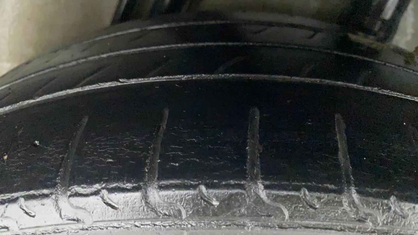 2010 Honda City S MT PETROL, Petrol, Manual, 94,818 km, Left Rear Tyre Tread