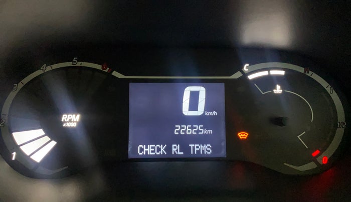 2024 Nissan MAGNITE XE, Petrol, Manual, 22,616 km, Odometer Image