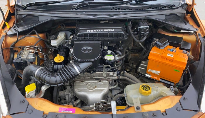 2017 Tata Tiago XZ PETROL, Petrol, Manual, 46,137 km, Engine View