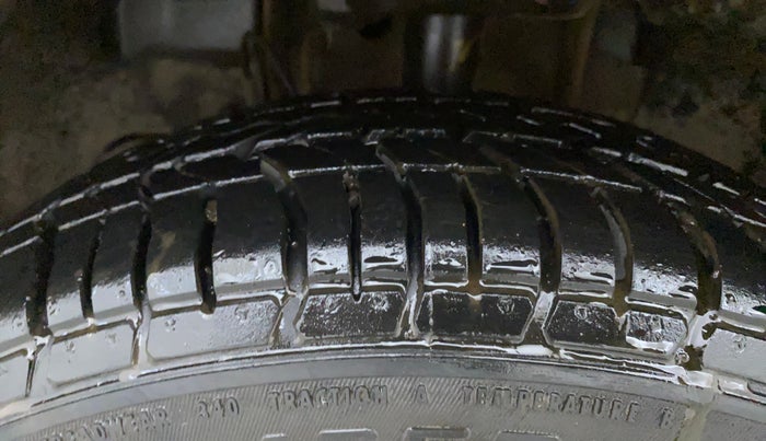 2017 Tata Tiago XZ PETROL, Petrol, Manual, 46,137 km, Left Front Tyre Tread