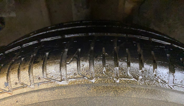 2017 Tata Tiago XZ PETROL, Petrol, Manual, 46,137 km, Right Rear Tyre Tread