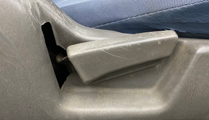 2014 Maruti Alto K10 VXI, Petrol, Manual, 65,495 km, Driver Side Adjustment Panel