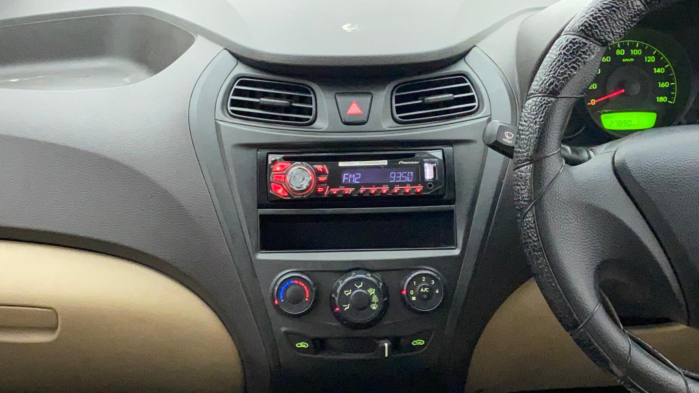 2014 Hyundai Eon D-LITE+, Petrol, Manual, 28,039 km, Air Conditioner