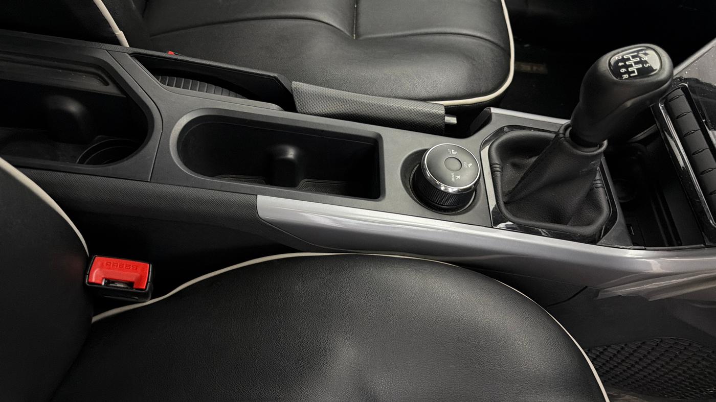 2023 Tata NEXON XM PLUS SUNROOF PETROL, Petrol, Manual, 12,104 km, Gear Lever