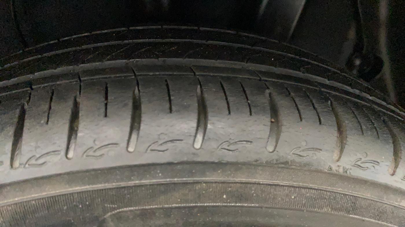 2022 Hyundai AURA SX 1.2, Petrol, Manual, 31,586 km, Left Rear Tyre Tread