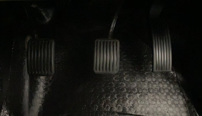 2022 Hyundai AURA SX 1.2, Petrol, Manual, 31,568 km, Pedals