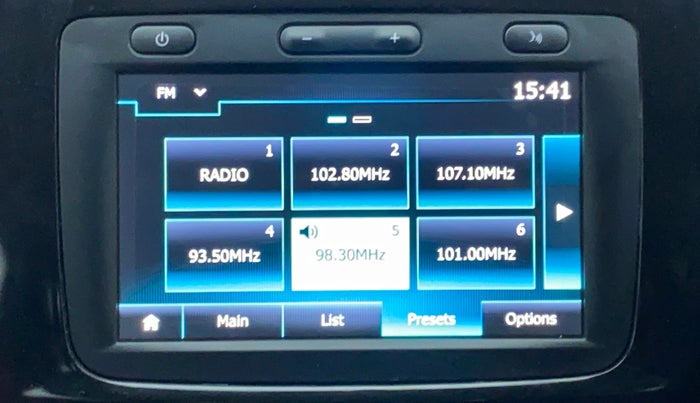 2019 Renault Kwid RXT 1.0 EASY-R AT OPTION, Petrol, Automatic, 3,746 km, Infotainment System