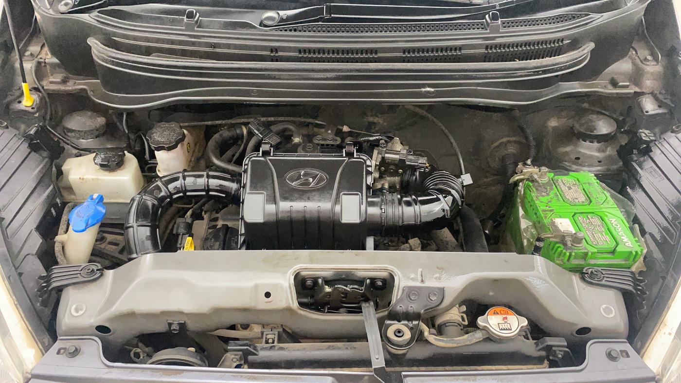 2016 Hyundai Eon ERA +, Petrol, Manual, 69,776 km, Engine View
